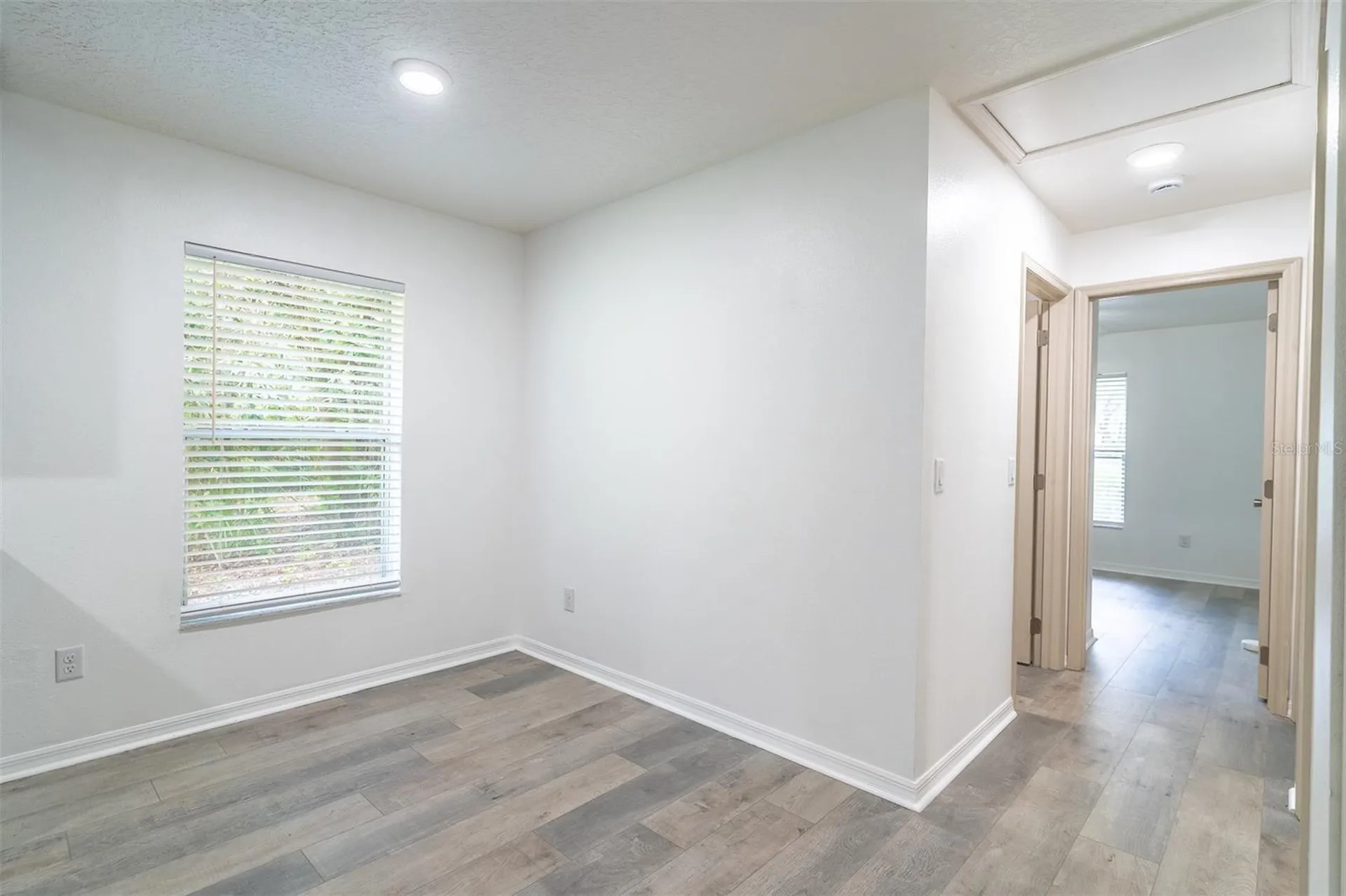 497 W Beresford Road Deland FL 32720