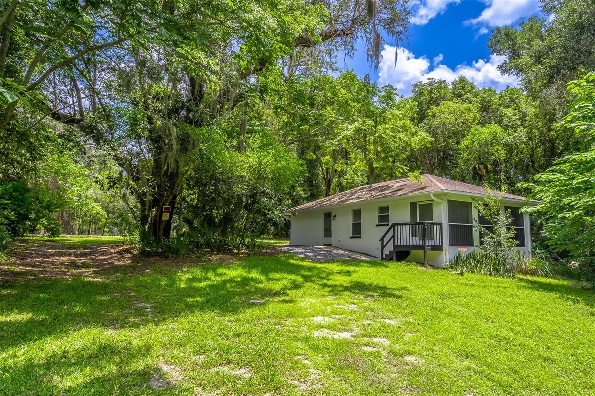 497 W Beresford Road Deland FL 32720