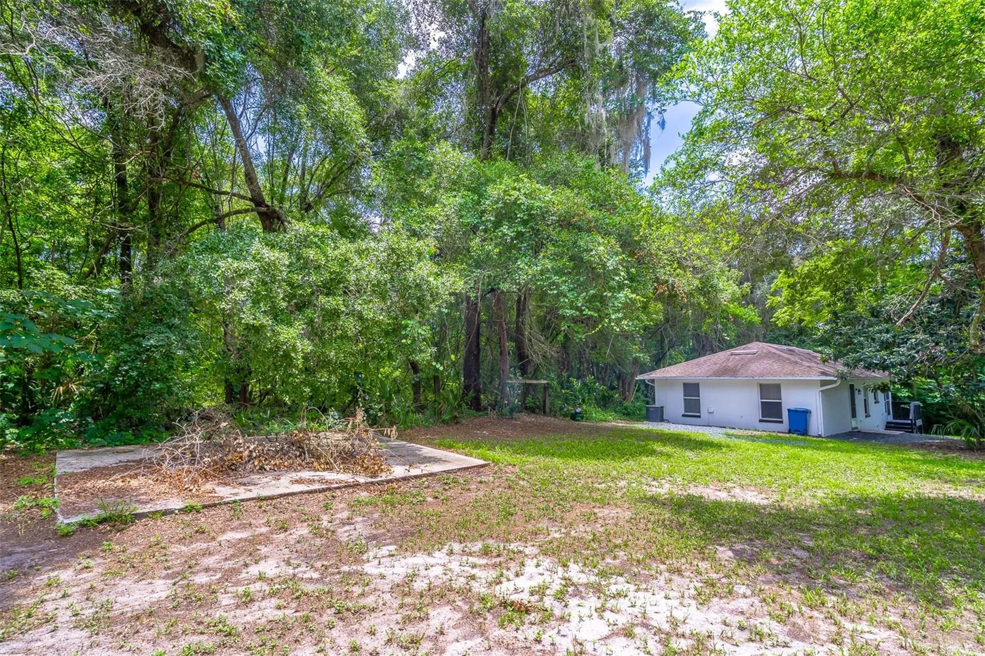 497 W Beresford Road Deland FL 32720
