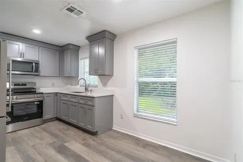 497 W Beresford Road Deland FL 32720