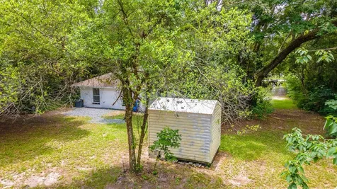 497 W Beresford Road Deland FL 32720