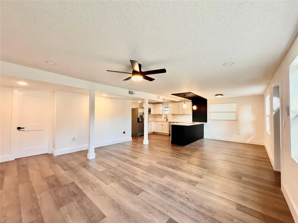1135 Cherokee Drive Kissimmee FL 34744