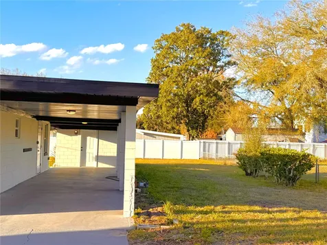1135 Cherokee Drive Kissimmee FL 34744