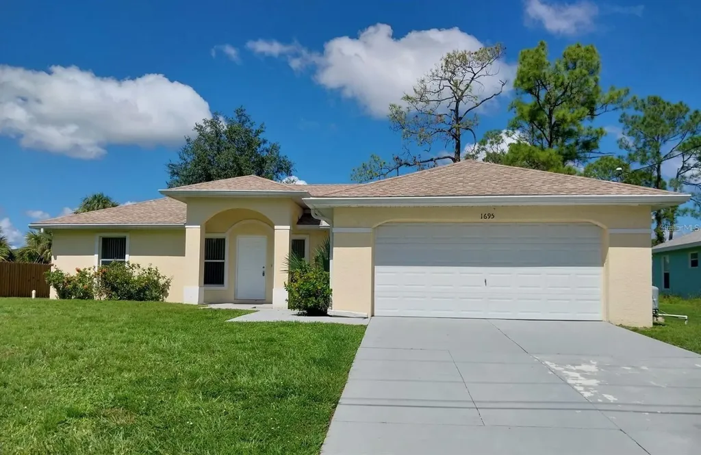 1695 Gauguin Road North Port FL 34288