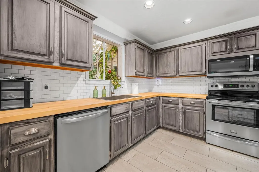 5261 SW 97th Drive Gainesville FL 32608