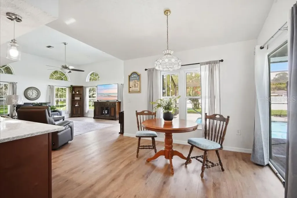 483 Lincoln Avenue Masaryktown FL 34604