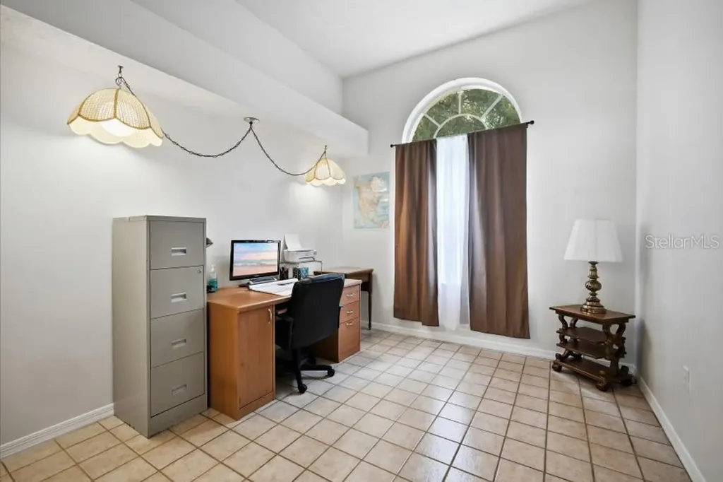 483 Lincoln Avenue Masaryktown FL 34604