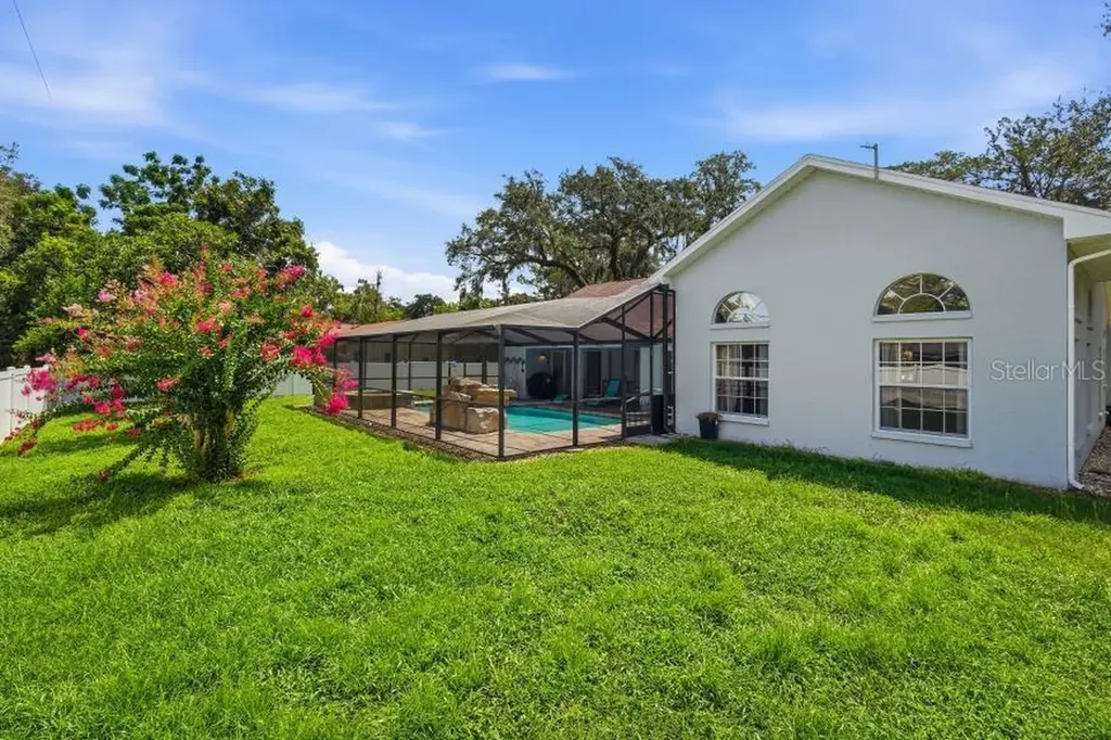 483 Lincoln Avenue Masaryktown FL 34604