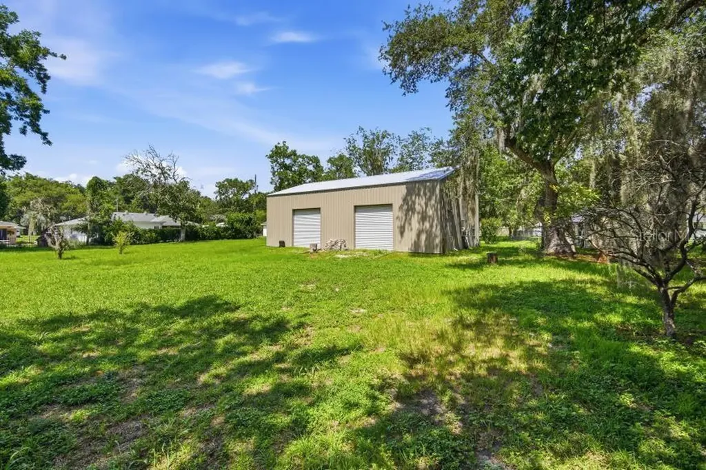 483 Lincoln Avenue Masaryktown FL 34604