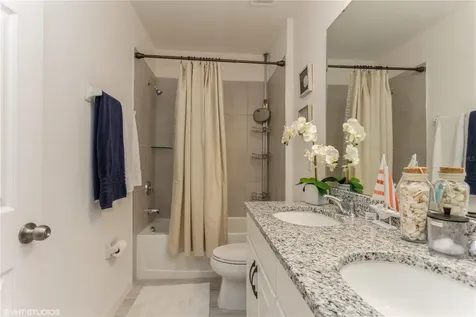 6985 Wilson Pasture Avenue Groveland FL 34736