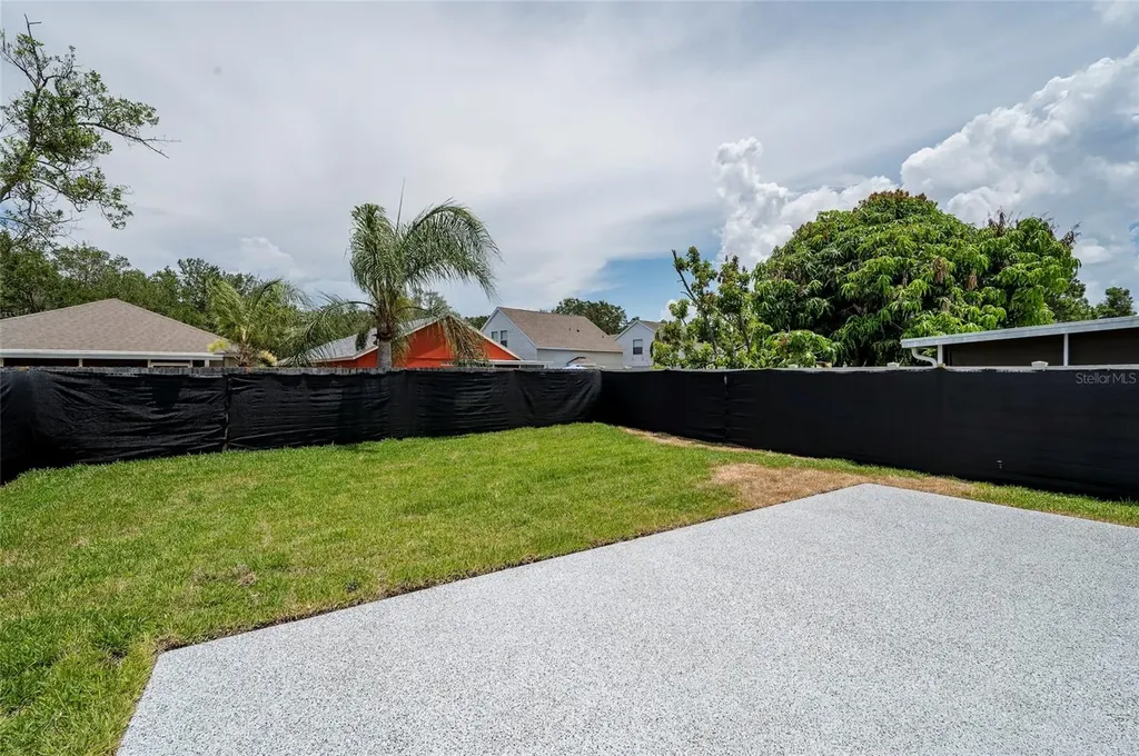 7522 Oxford Garden Circle Apollo Beach FL 33572