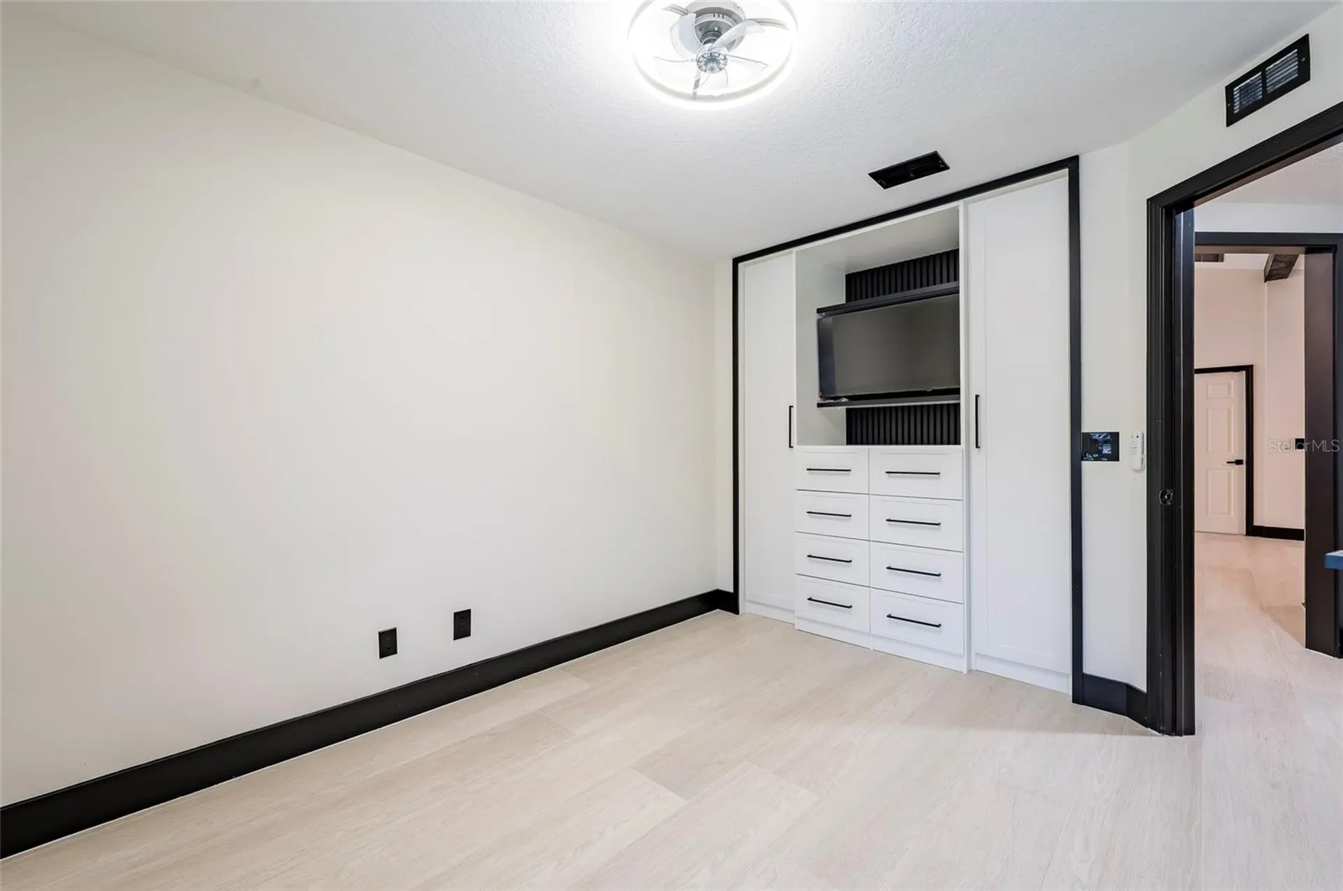7522 Oxford Garden Circle Apollo Beach FL 33572