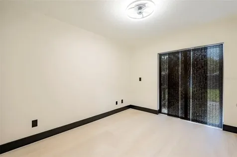 7522 Oxford Garden Circle Apollo Beach FL 33572