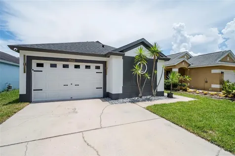 7522 Oxford Garden Circle Apollo Beach FL 33572