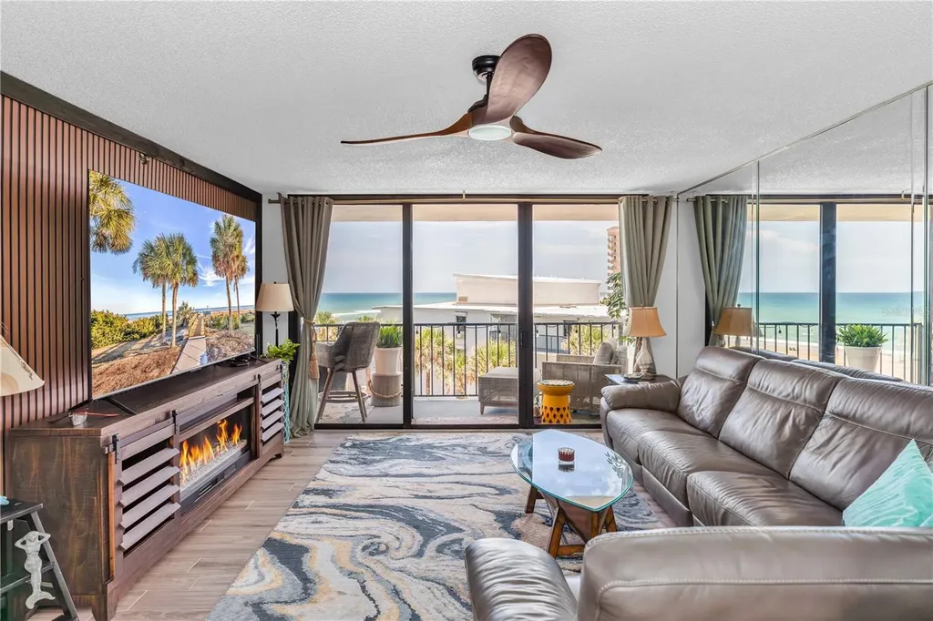 2425 S Atlantic Avenue Daytona Beach FL 32118