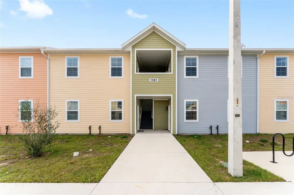 1581 NW 29th Road Gainesville FL 32605