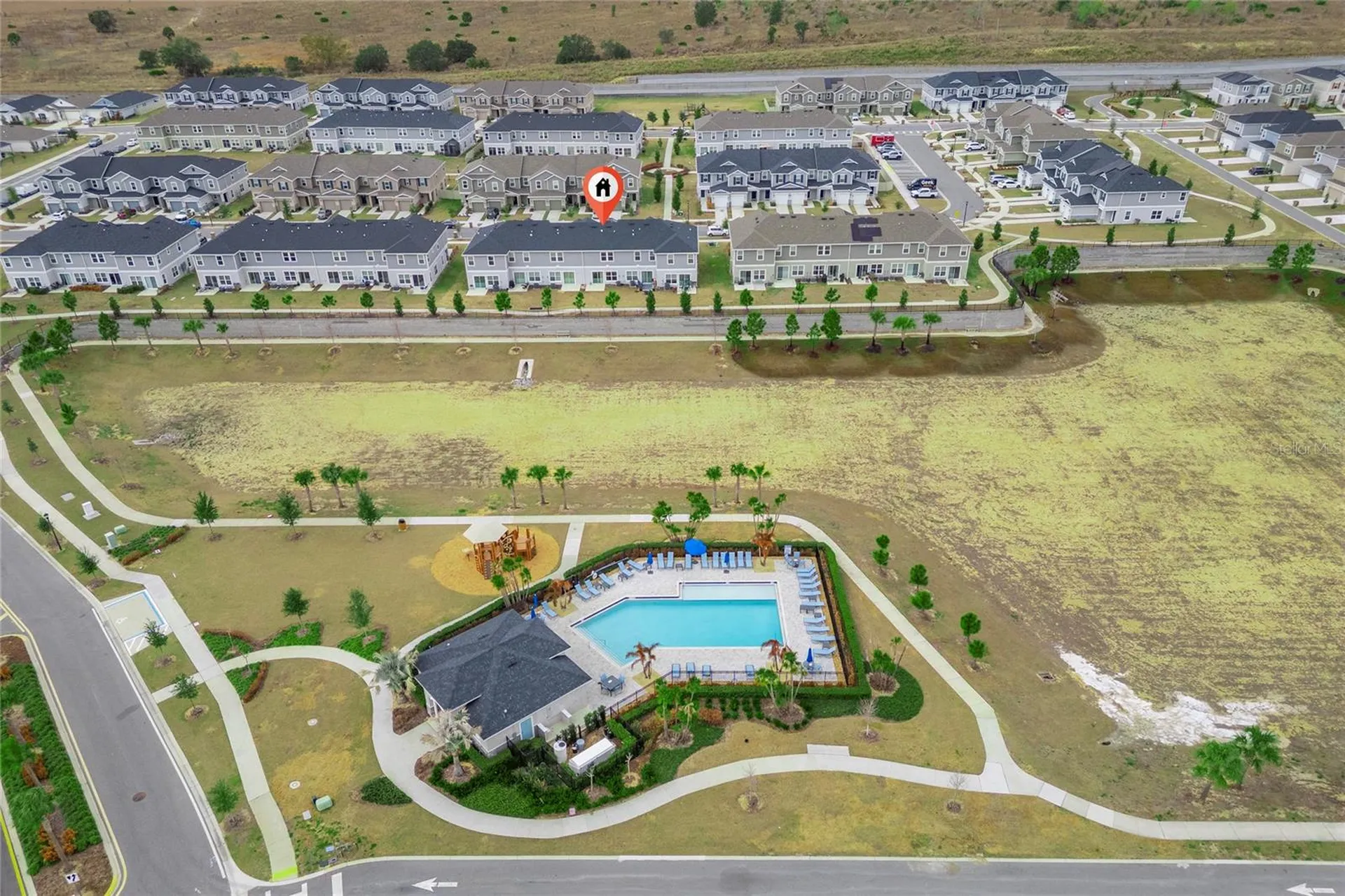 697 Stoney Pointe Circle Davenport FL 33896
