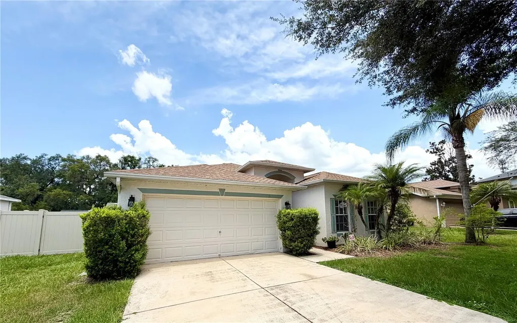 804 Coade Stone Drive Seffner FL 33584