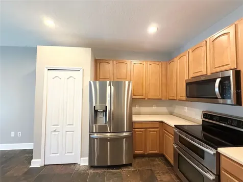804 Coade Stone Drive Seffner FL 33584