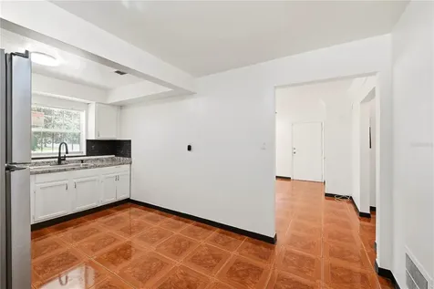 808 S Ivey Lane Lane S Orlando FL 32811