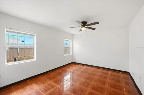 808 S Ivey Lane Lane S Orlando FL 32811