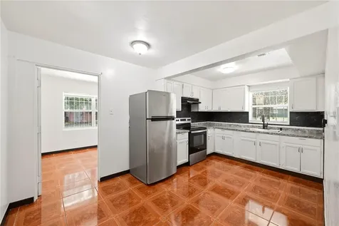 808 S Ivey Lane Lane S Orlando FL 32811