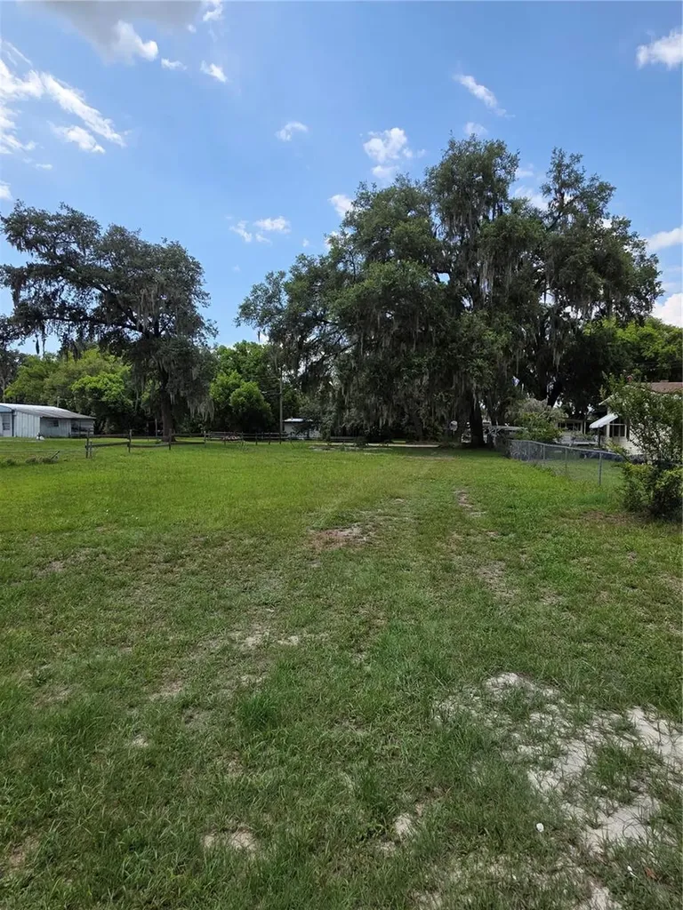 36749 Judee Drive Zephyrhills FL 33541