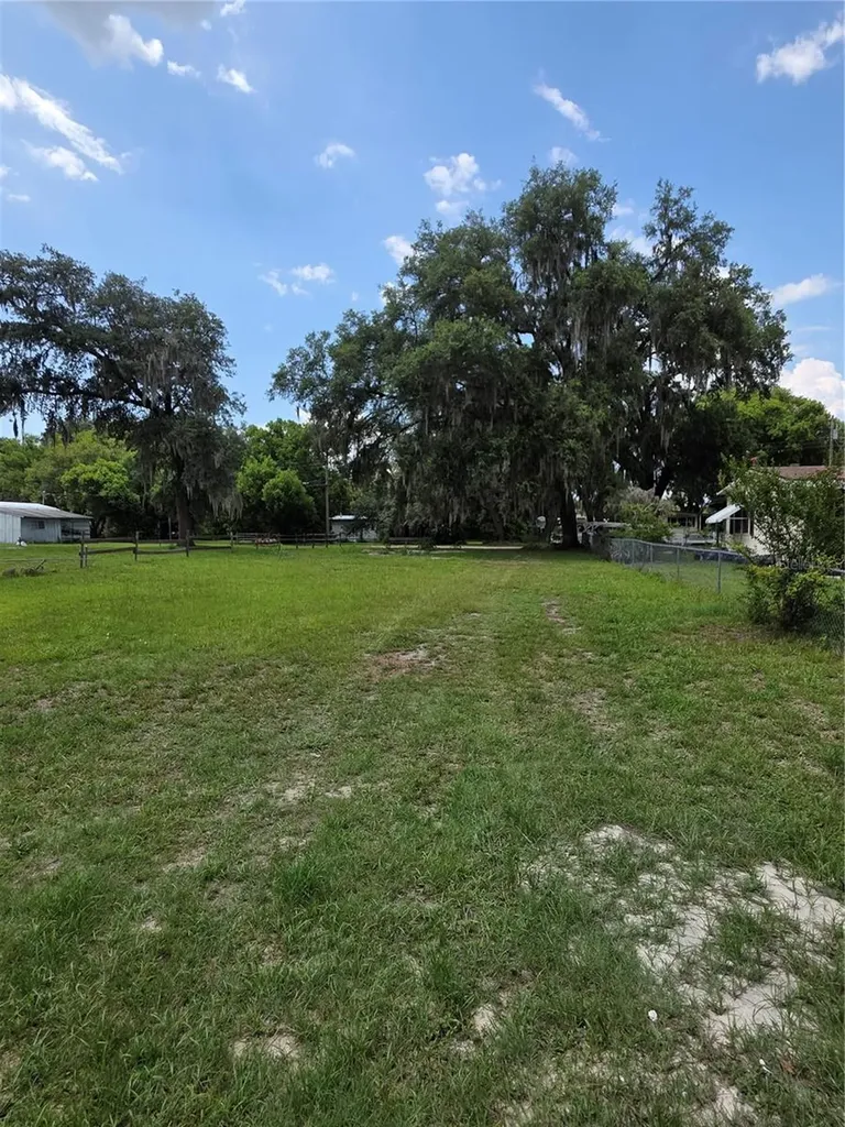 36749 Judee Drive Zephyrhills FL 33541
