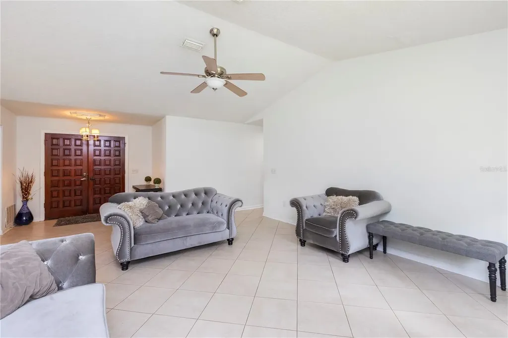10 Village Lane Palm Coast FL 32164