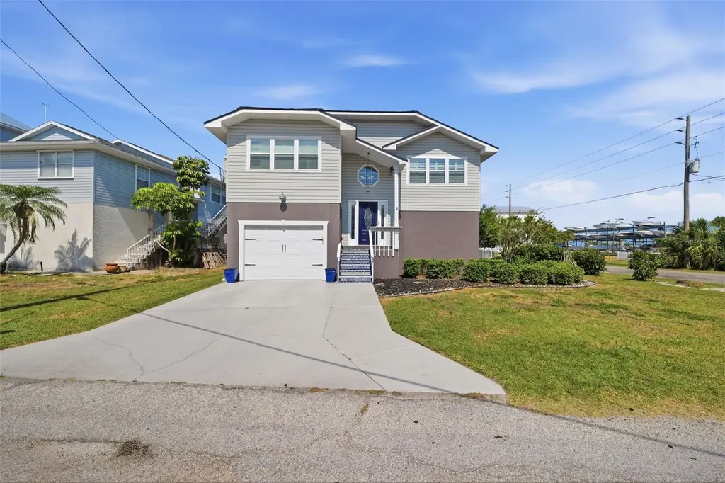 13943 Ethel Avenue Hudson FL 34667