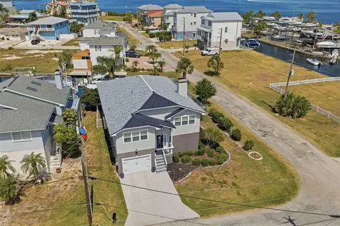 13943 Ethel Avenue Hudson FL 34667