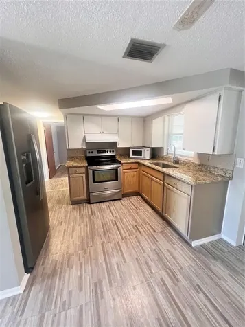 9910 Lake Chrise Lane Port Richey FL 34668