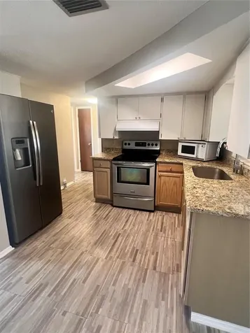 9910 Lake Chrise Lane Port Richey FL 34668