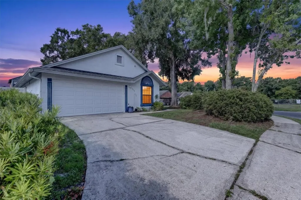 1214 Creekbottom Circle Orlando FL 32825