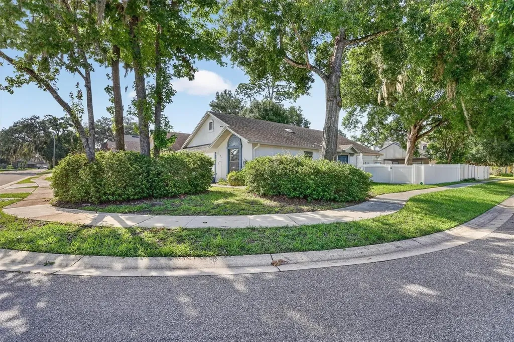 1214 Creekbottom Circle Orlando FL 32825