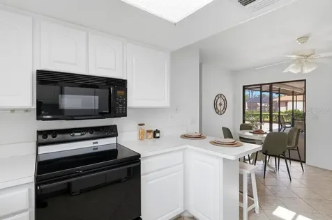 154 Hourglass Drive Venice FL 34293