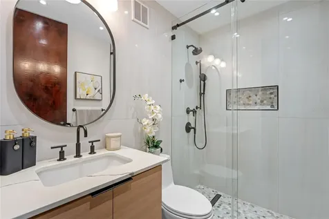 6690 Rd. Royal Palm Cond. Vega Alta PR 00692