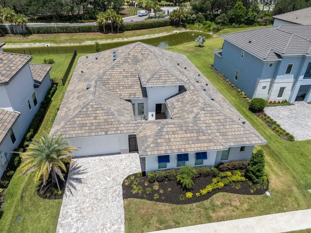 2639 Yacht Place Wesley Chapel FL 33543