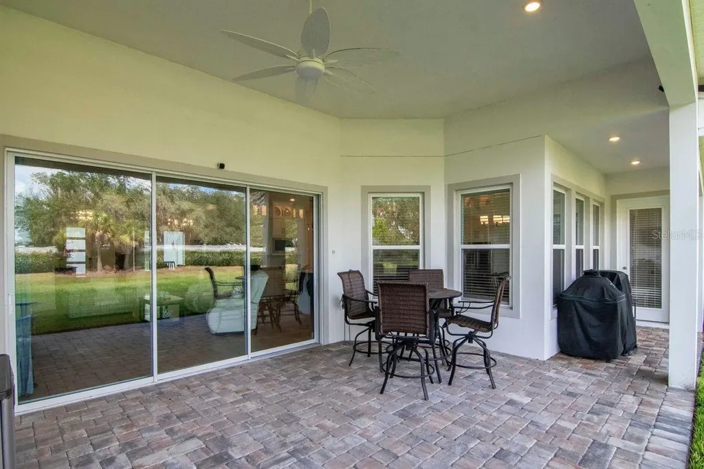 2639 Yacht Place Wesley Chapel FL 33543