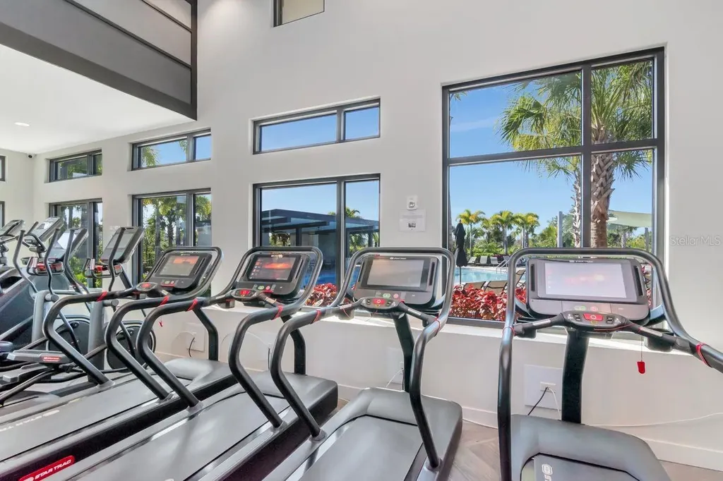 2639 Yacht Place Wesley Chapel FL 33543