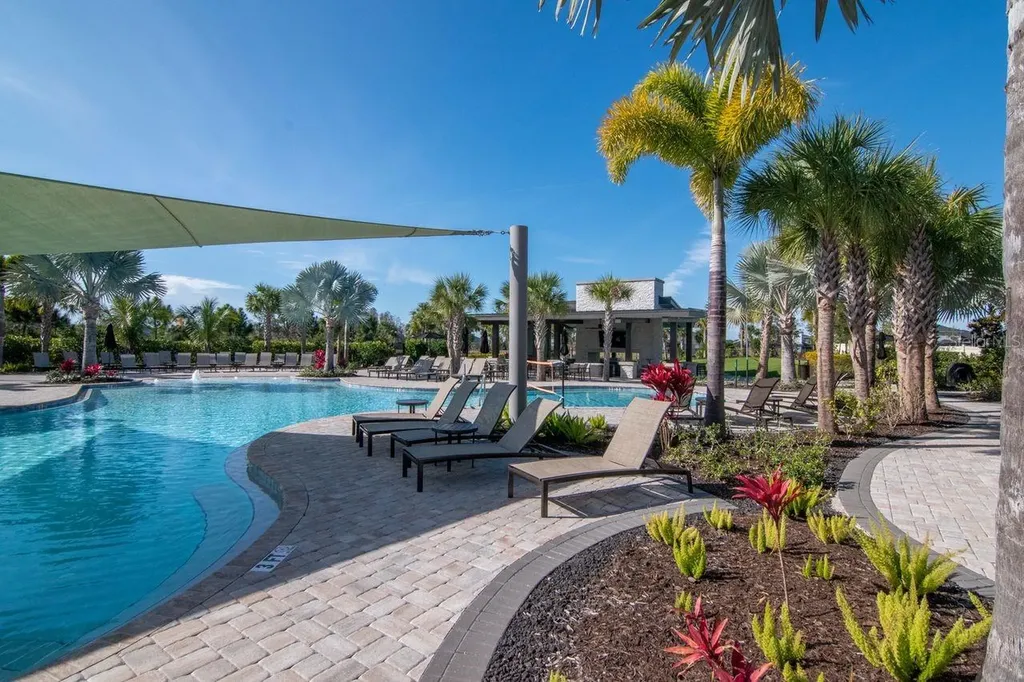 2639 Yacht Place Wesley Chapel FL 33543