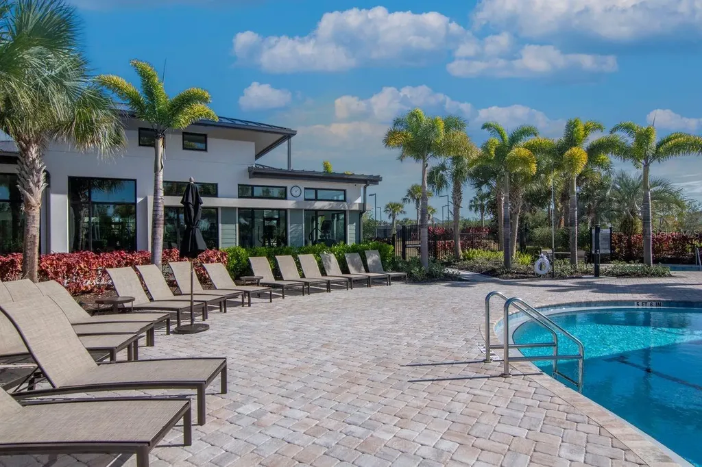 2639 Yacht Place Wesley Chapel FL 33543