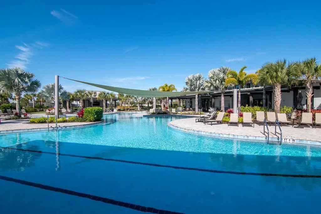 2639 Yacht Place Wesley Chapel FL 33543