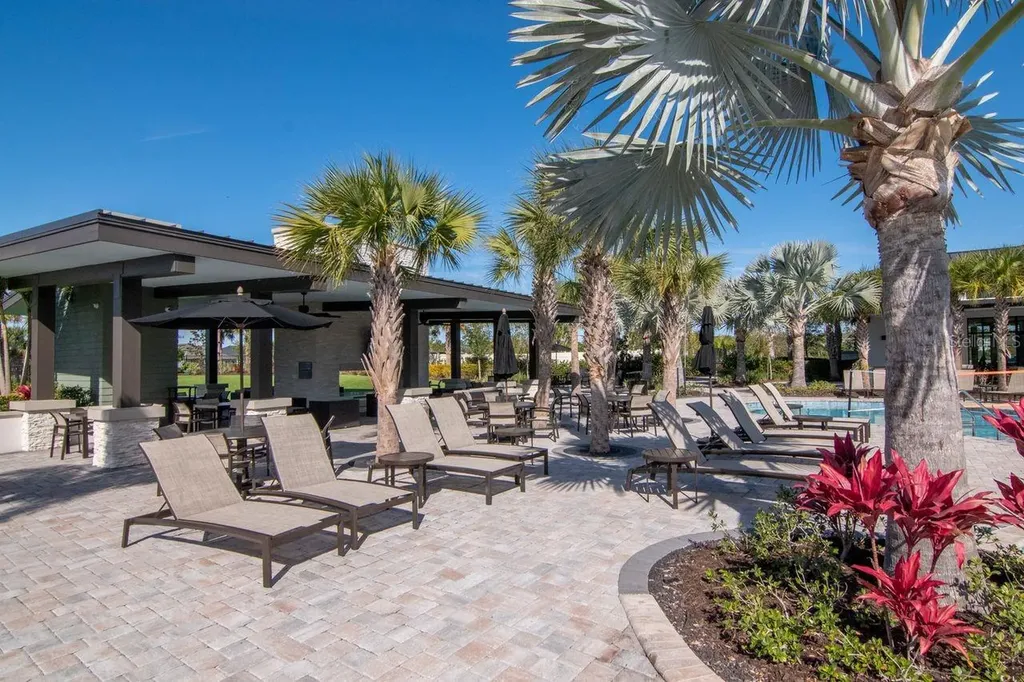 2639 Yacht Place Wesley Chapel FL 33543