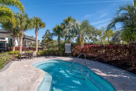 2639 Yacht Place Wesley Chapel FL 33543