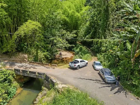 Carretera 124 Km 1.3 Bo. Buena Vista Las Marias PR 00670