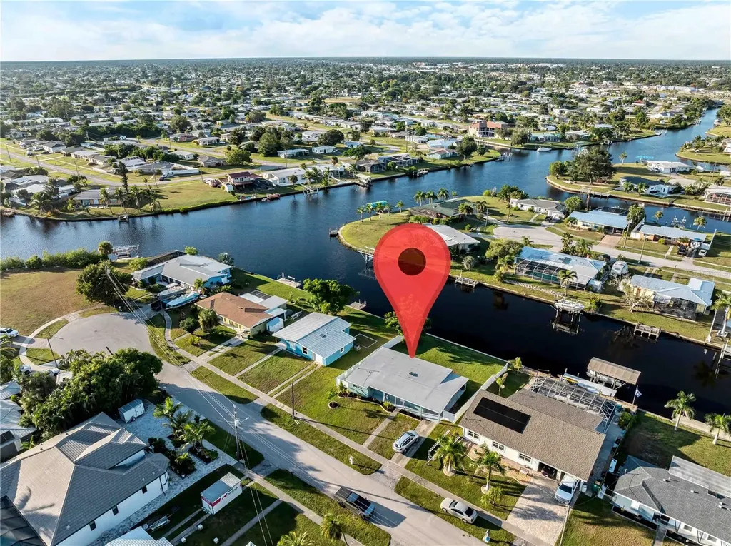 581 Lindley Terrace Port Charlotte FL 33952
