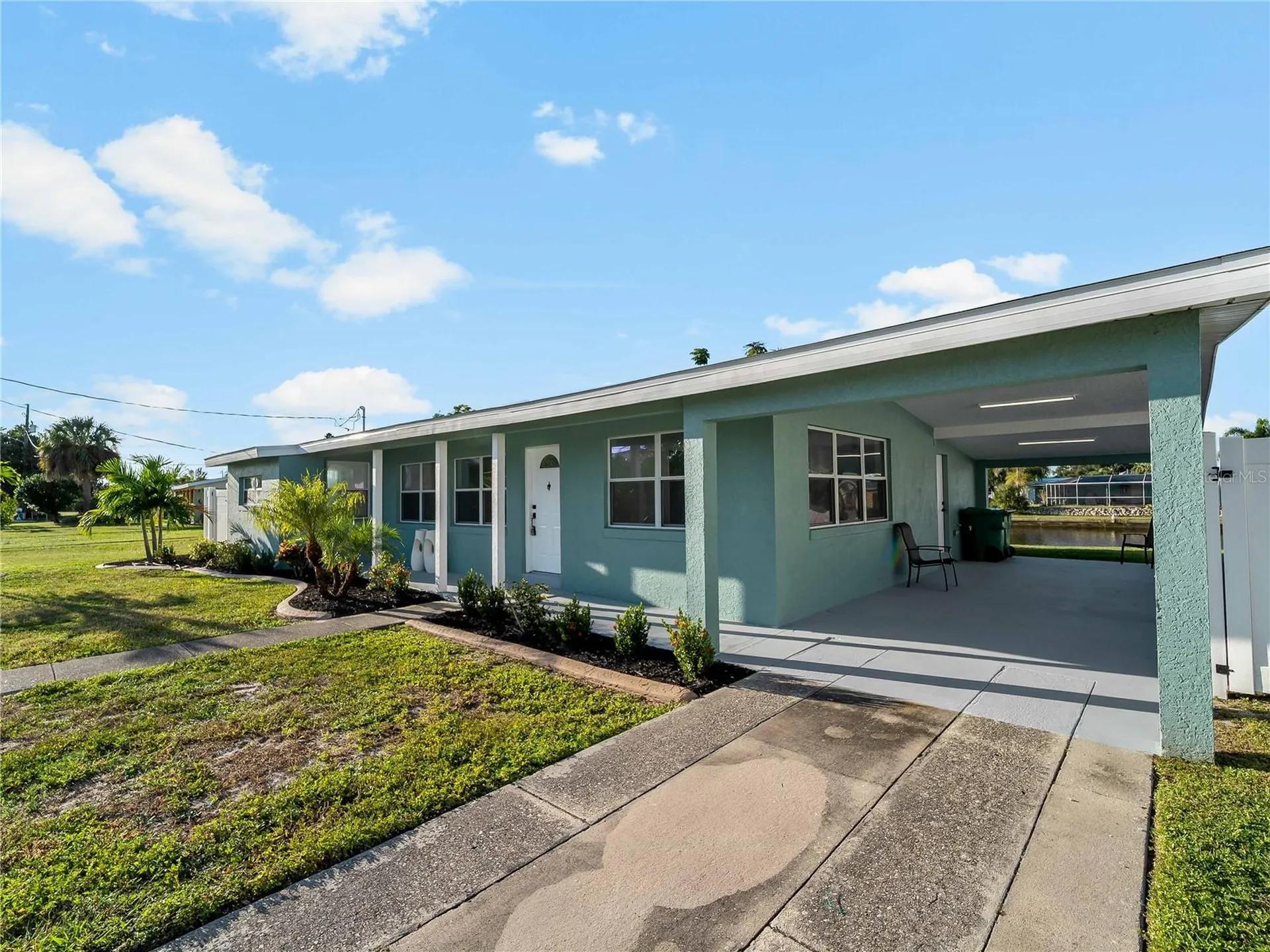 581 Lindley Terrace Port Charlotte FL 33952