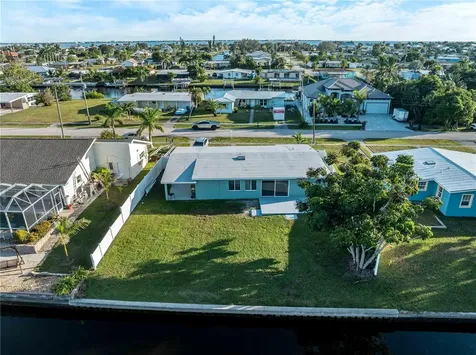 581 Lindley Terrace Port Charlotte FL 33952