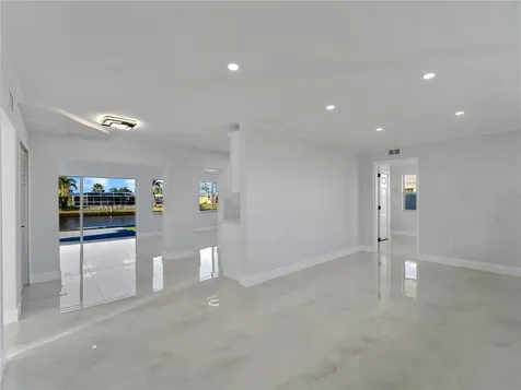 581 Lindley Terrace Port Charlotte FL 33952